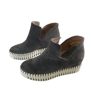 National Comfort Gray Suede Mini Boots Wedge Sporty EUC See Note on Size 9, 9.5